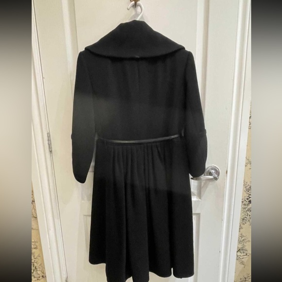 Farhi Black 100% Wool Jacket with leather tie at waist - Picture 7 of 10